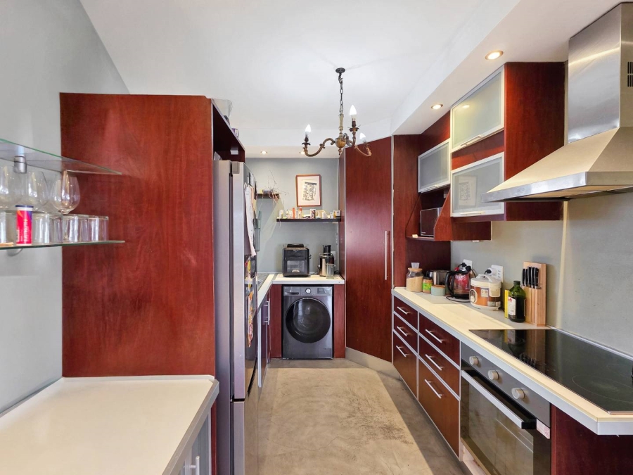 To Let 2 Bedroom Property for Rent in Oranjezicht Western Cape